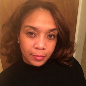 Meet your Posher, Stacy-ann